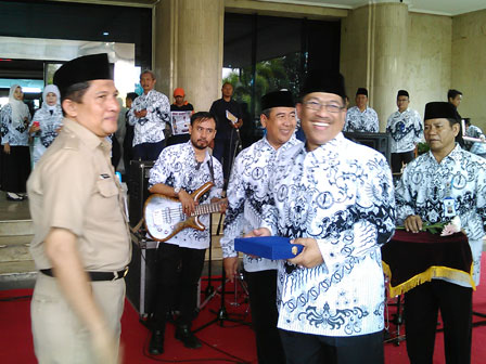 Pencarian PGRI Sawahlunto - Persatuan Guru Republik Indonesia Cabang Sawahlunto